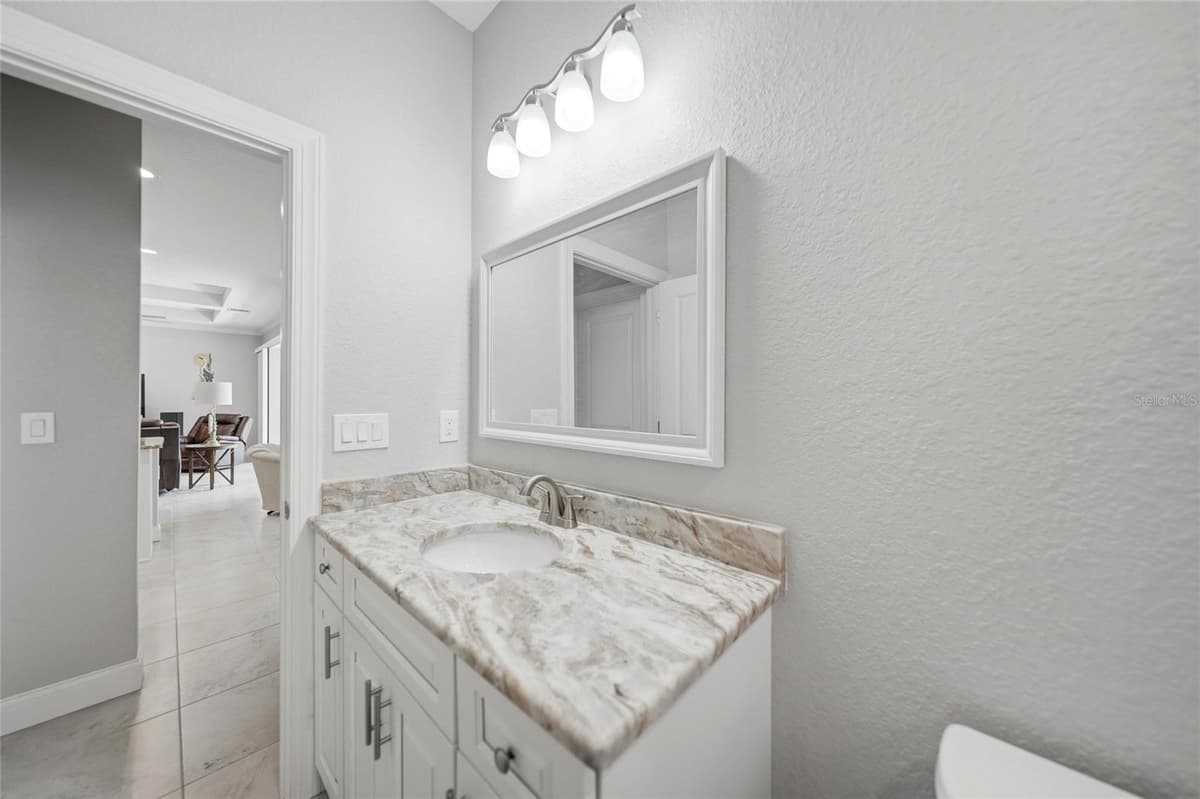1182 YORKSHIRE STREET — photo 32 of 47
