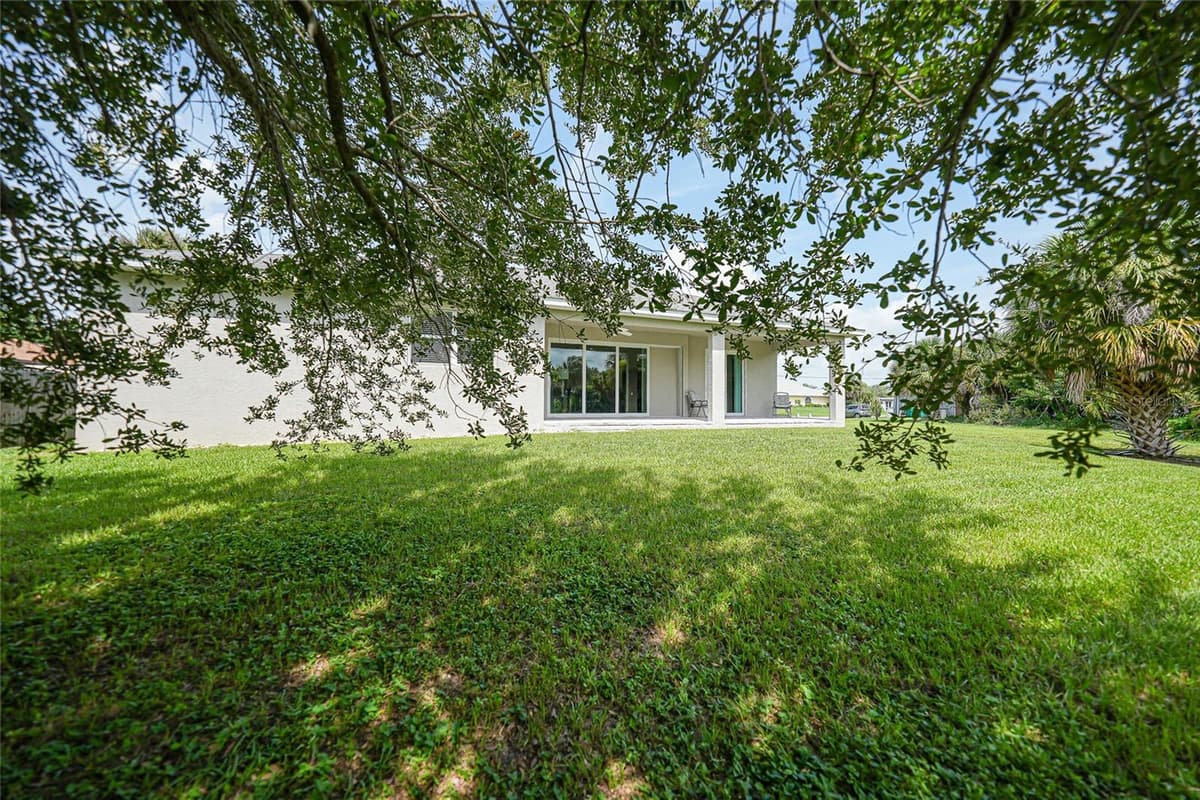 1182 YORKSHIRE STREET — photo 35 of 47
