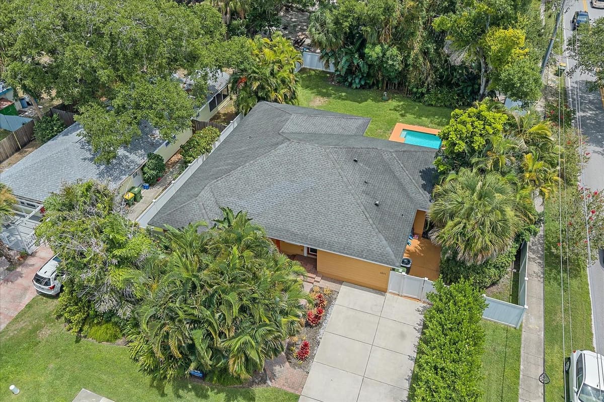 2395 HYDE PARK STREET — photo 44 of 44