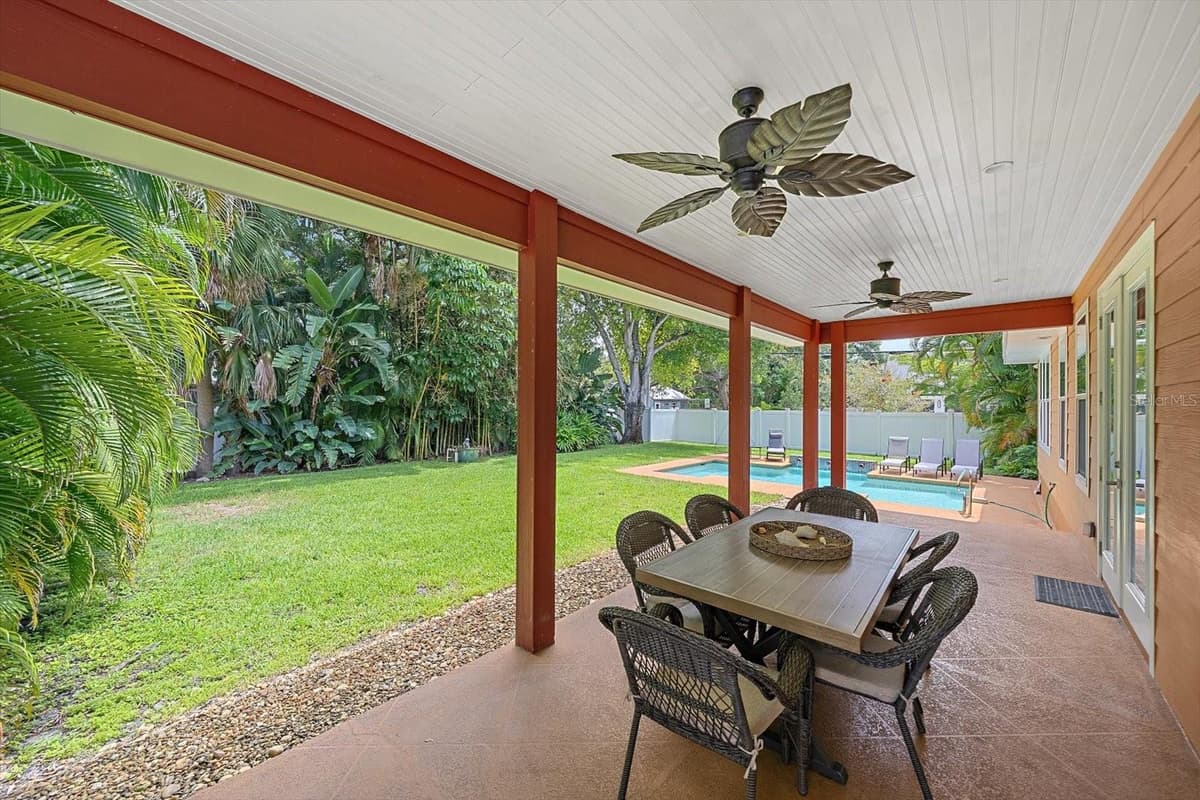 2395 HYDE PARK STREET — photo 38 of 44