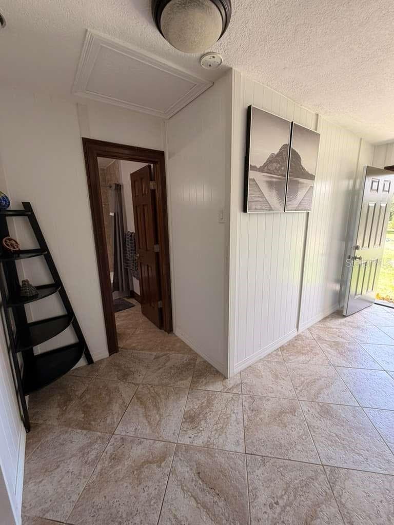 1150 MAGNOLIA DRIVE — photo 4 of 26