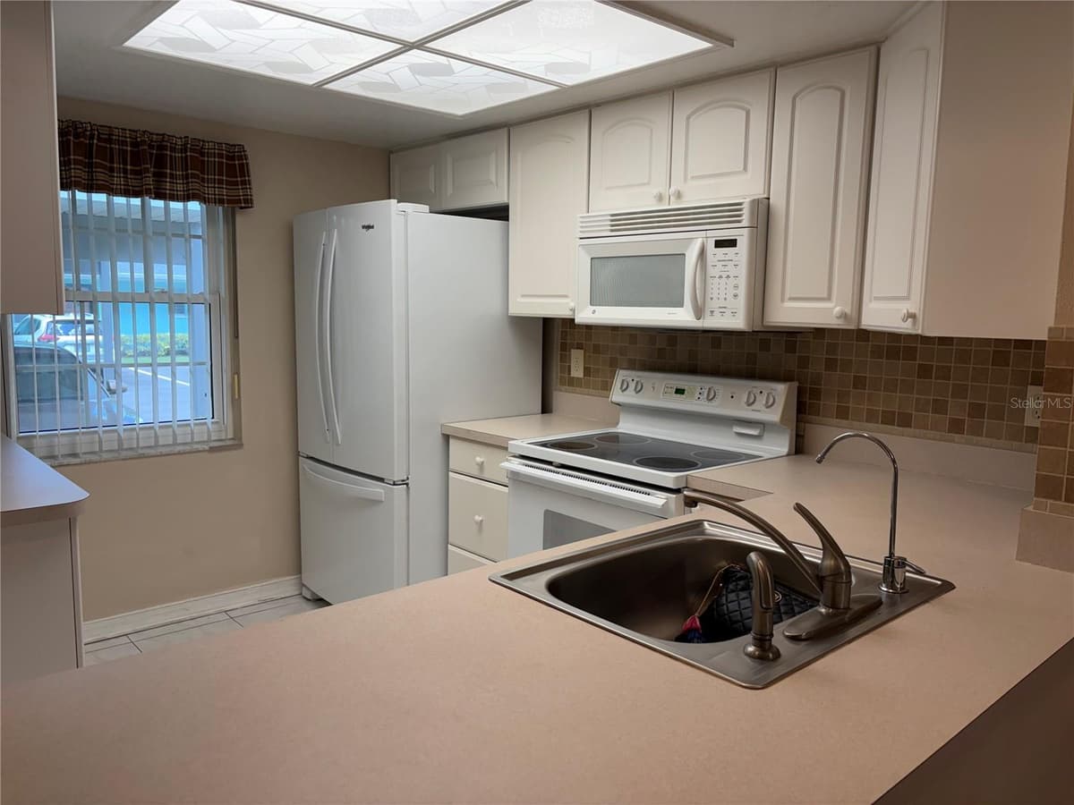 2465 NORTHSIDE DRIVE — photo 5 of 19