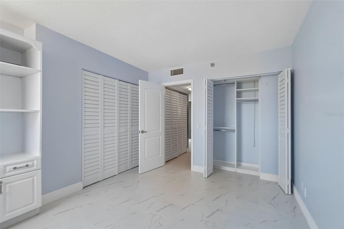 6265 SUN BOULEVARD — photo 29 of 52