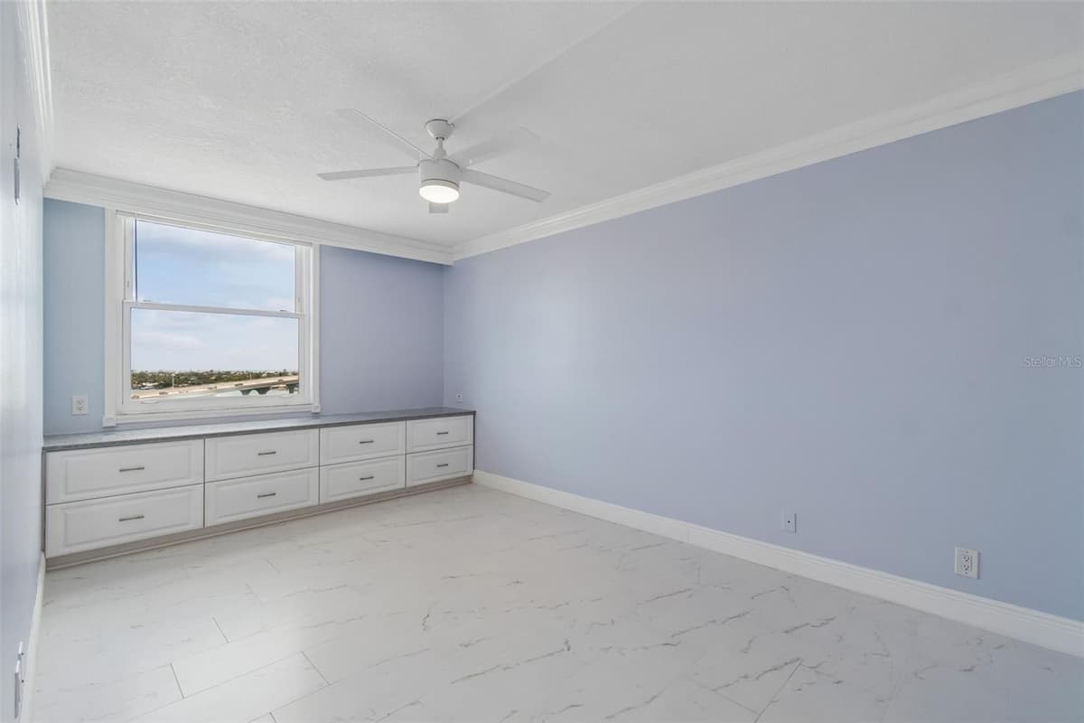 6265 SUN BOULEVARD — photo 17 of 52