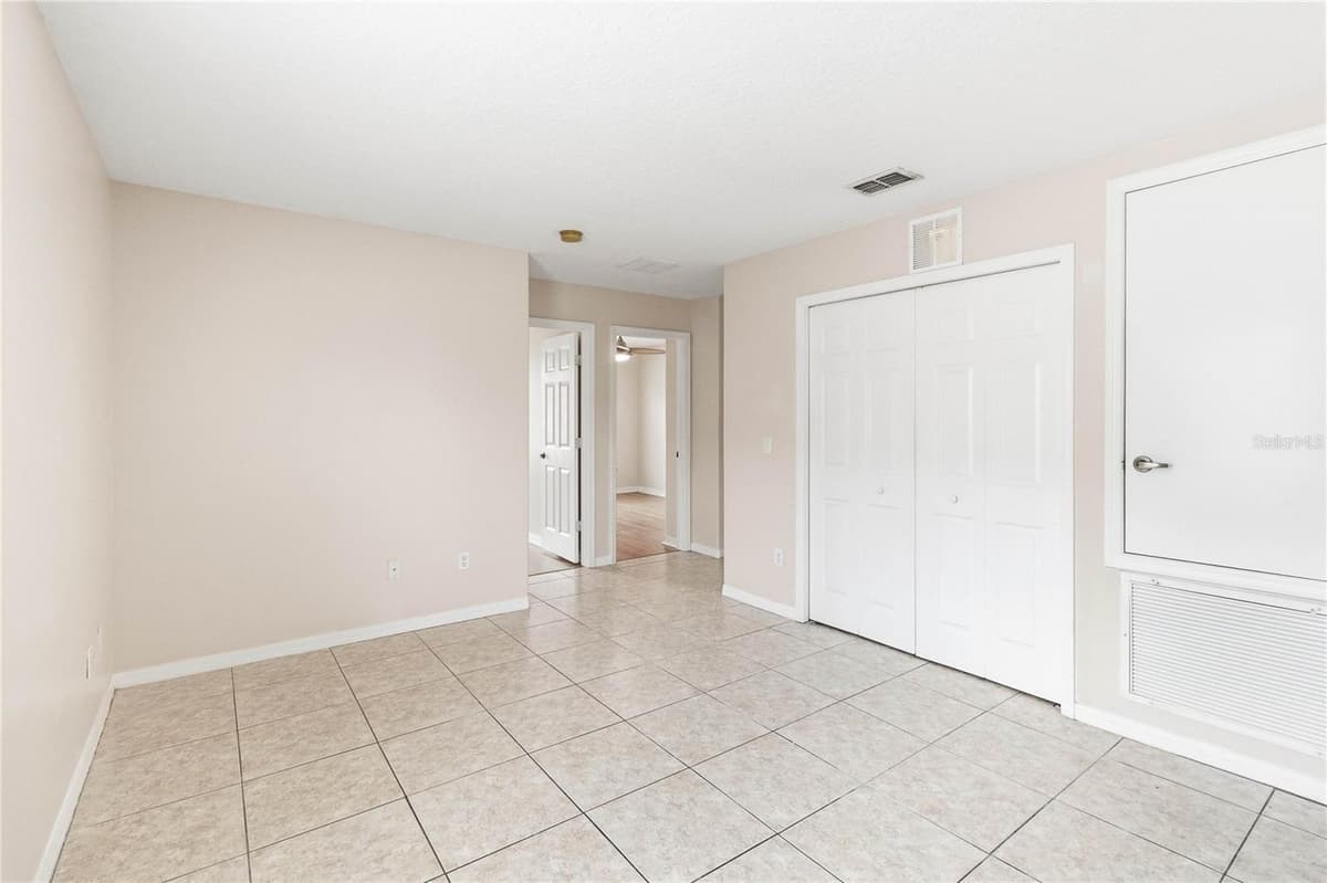 2825 CLIFFE COURT — photo 15 of 29