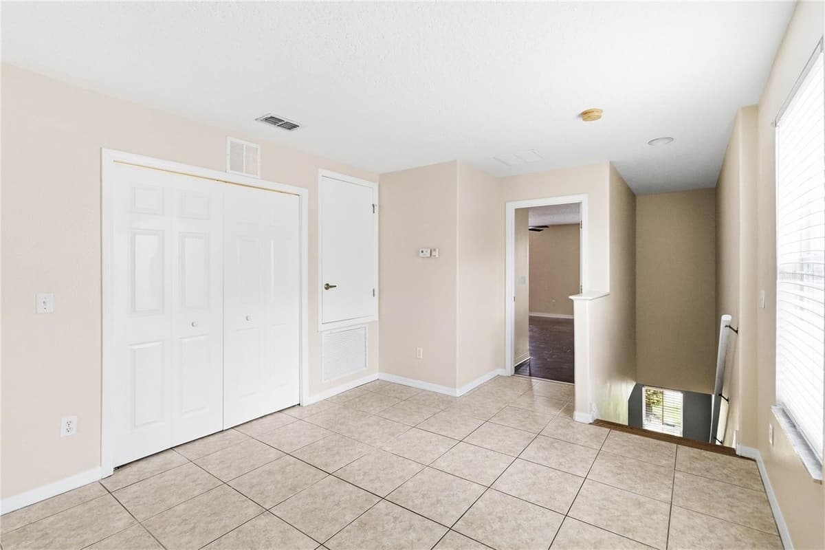 2825 CLIFFE COURT — photo 16 of 29