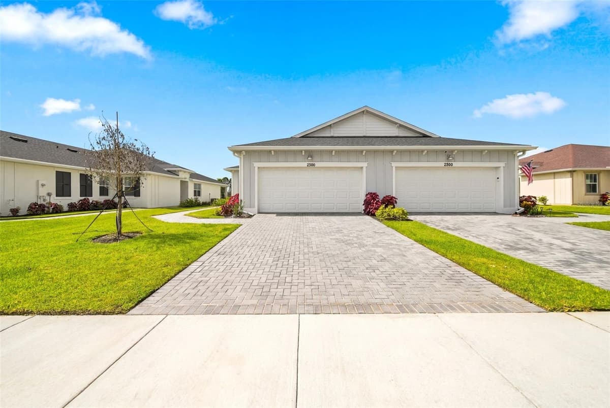 2286 CERULEAN DRIVE — photo 4 of 46