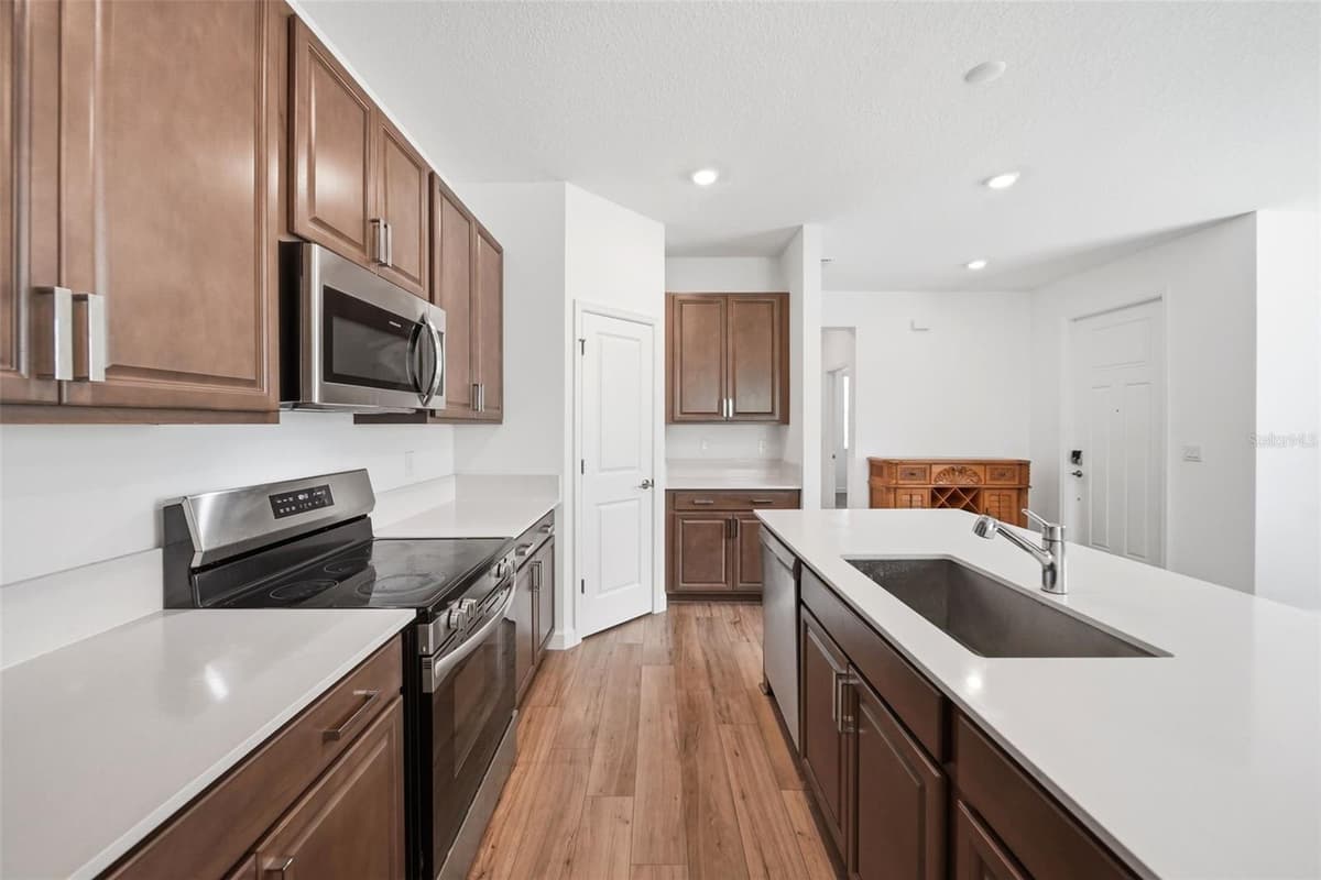 2286 CERULEAN DRIVE — photo 12 of 46