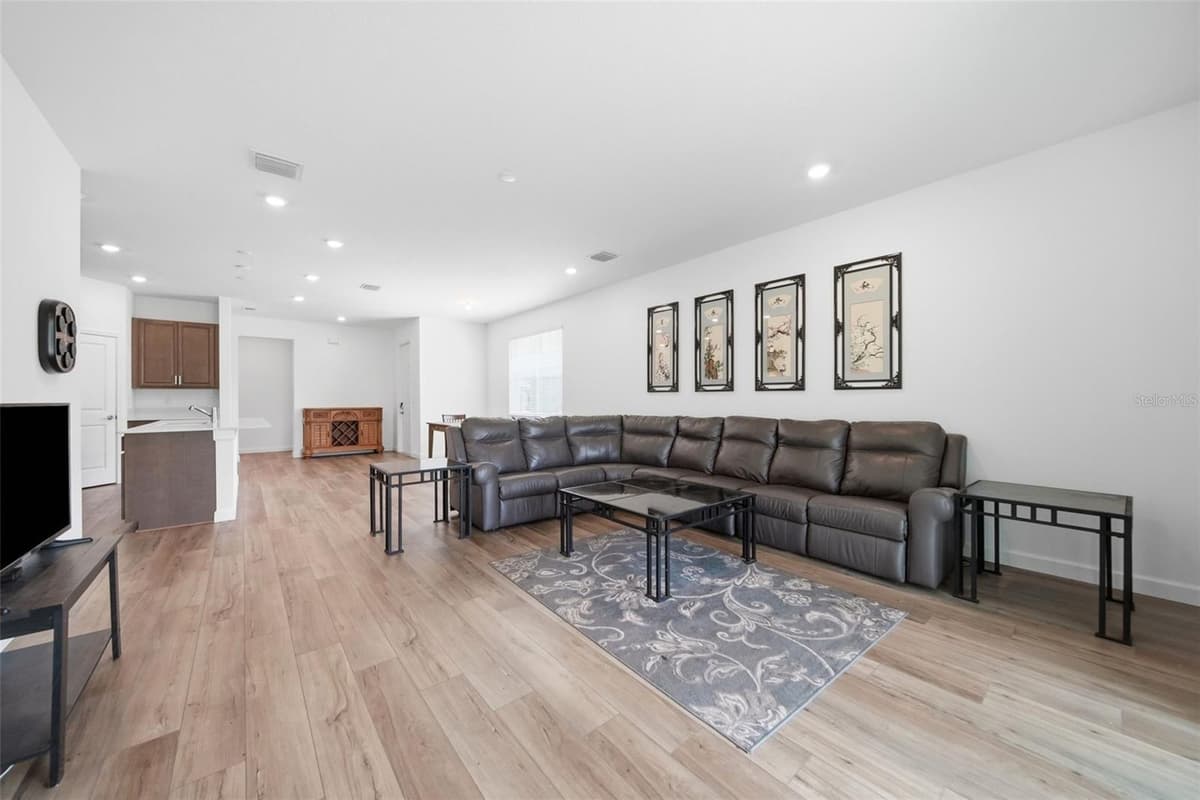 2286 CERULEAN DRIVE — photo 16 of 46