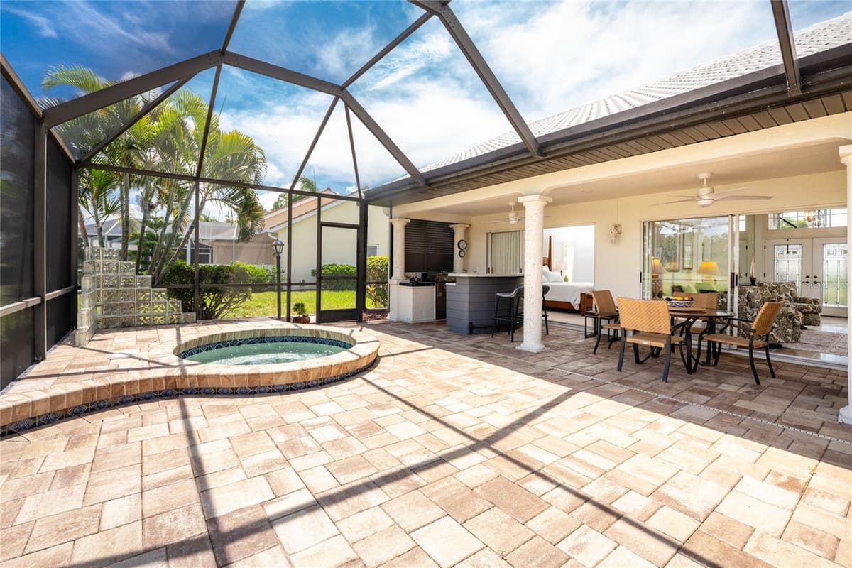 6011 KEY LARGO CIRCLE — photo 42 of 65