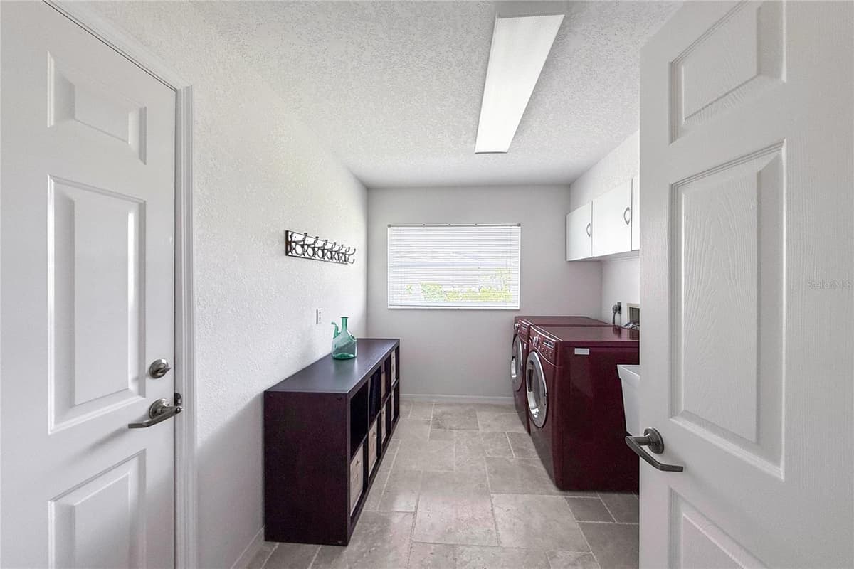6011 KEY LARGO CIRCLE — photo 40 of 65