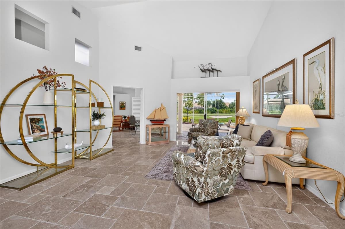 6011 KEY LARGO CIRCLE — photo 12 of 65