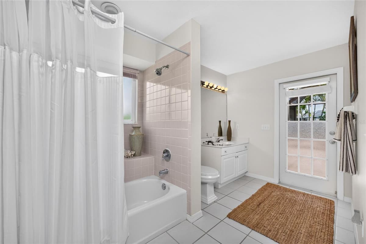 6011 KEY LARGO CIRCLE — photo 30 of 65