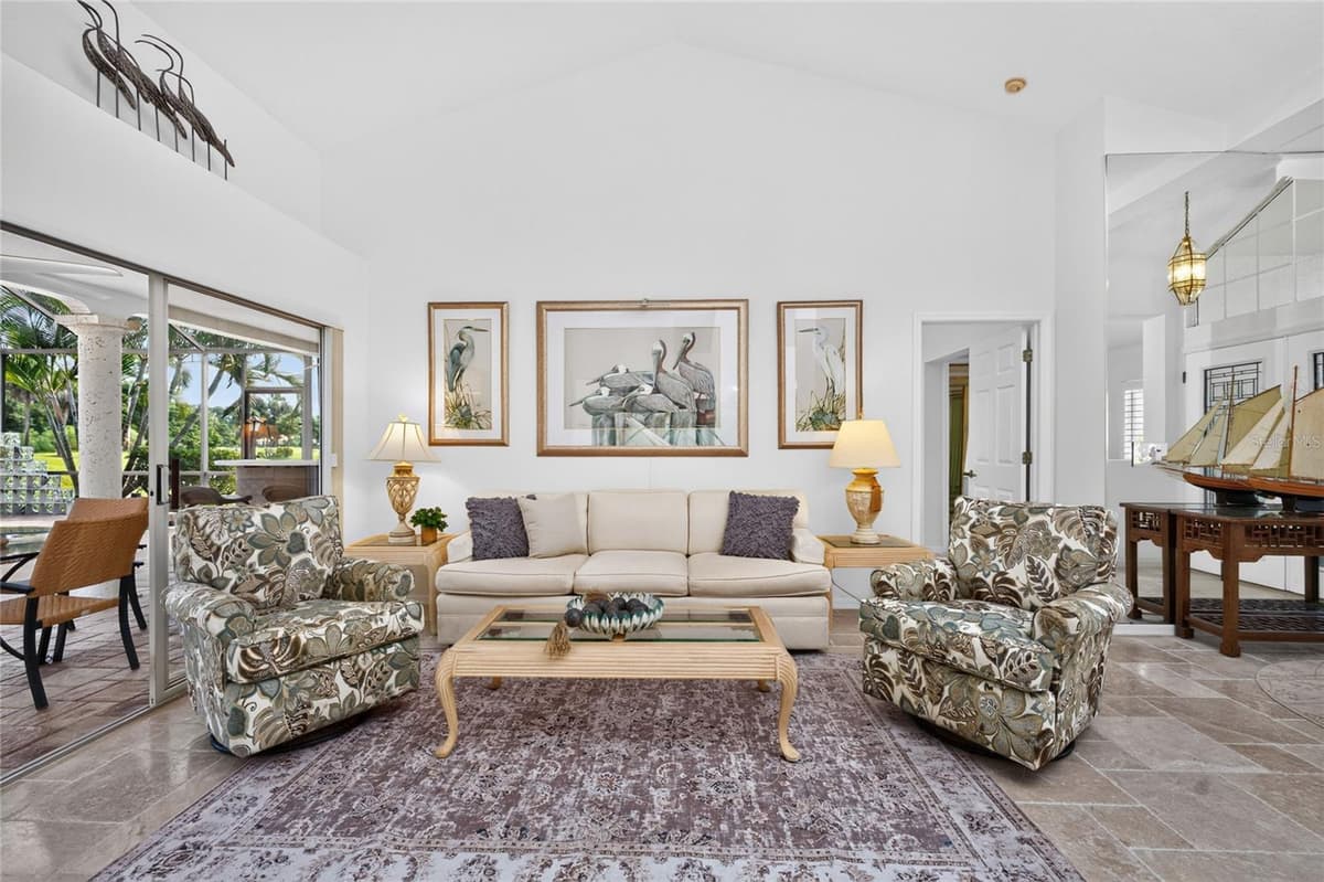 6011 KEY LARGO CIRCLE — photo 14 of 65