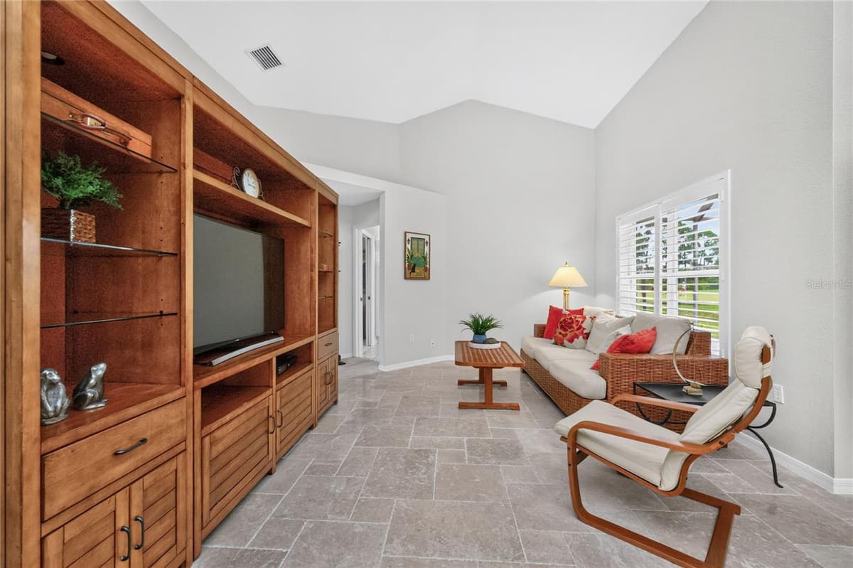 6011 KEY LARGO CIRCLE — photo 15 of 65