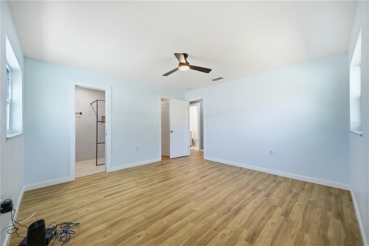 5920 DENVER STREET — photo 21 of 40