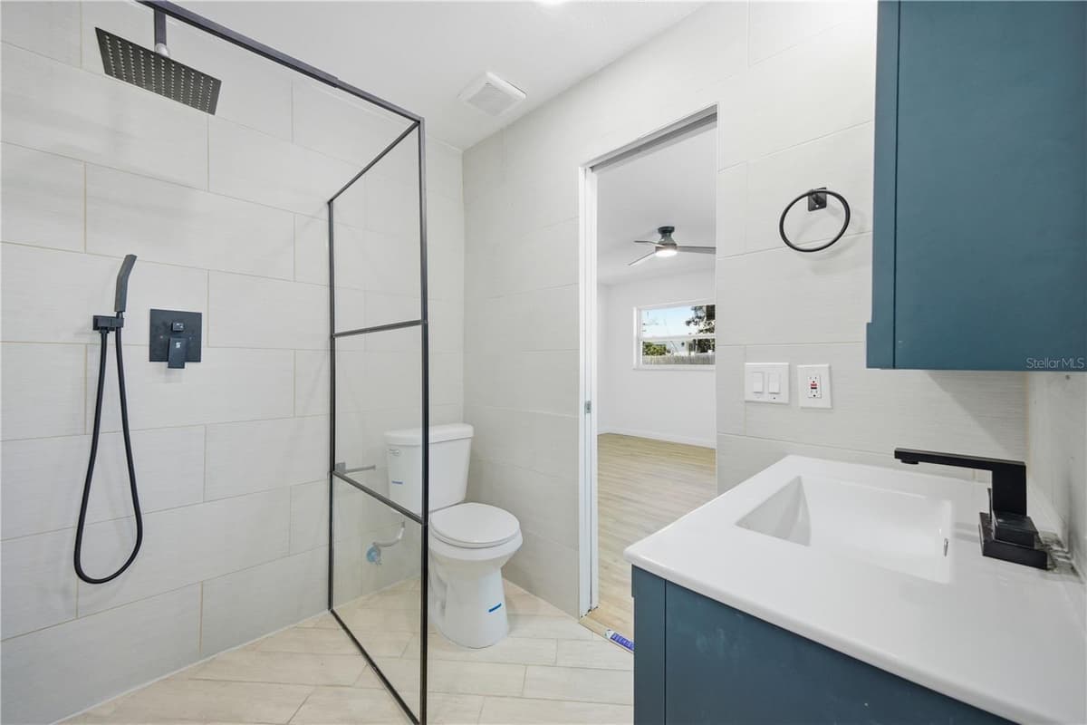 5920 DENVER STREET — photo 12 of 40