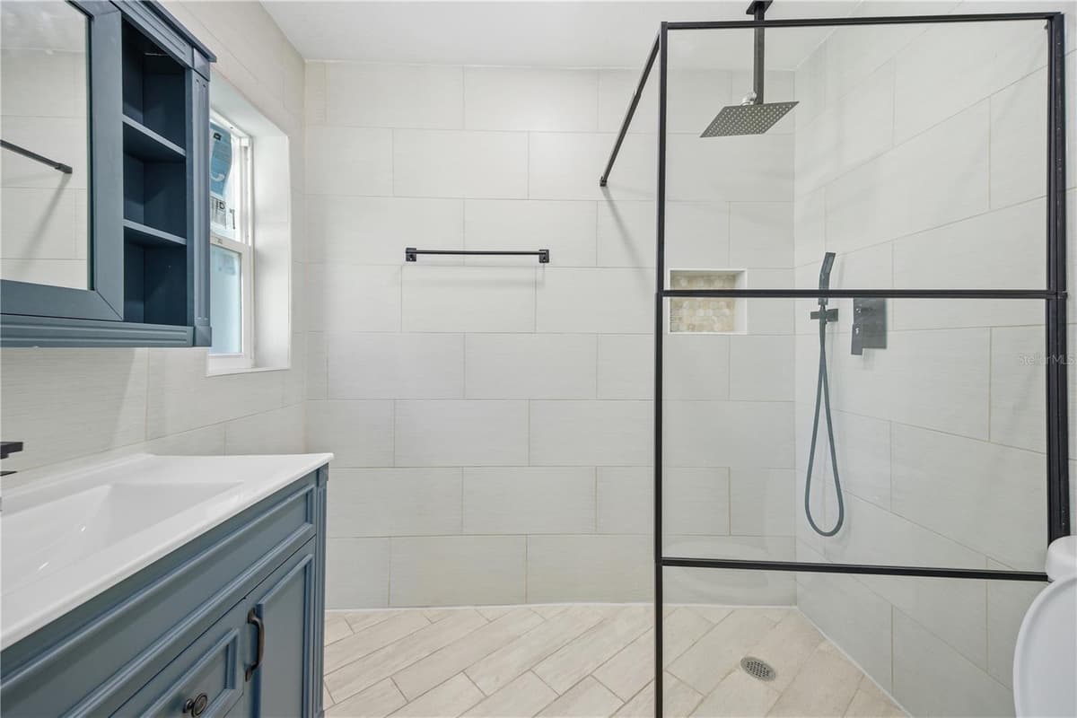 5920 DENVER STREET — photo 27 of 40
