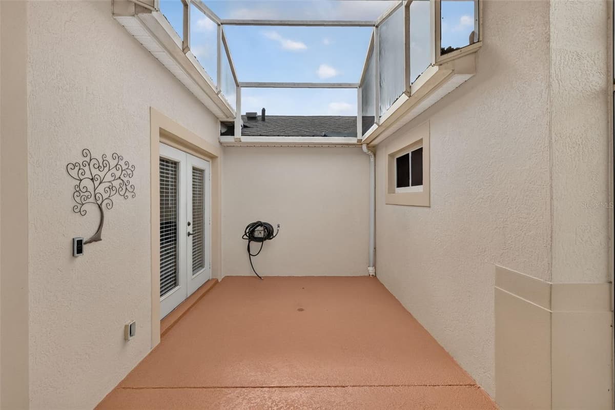 5809 BOUNTY CIRCLE — photo 6 of 45