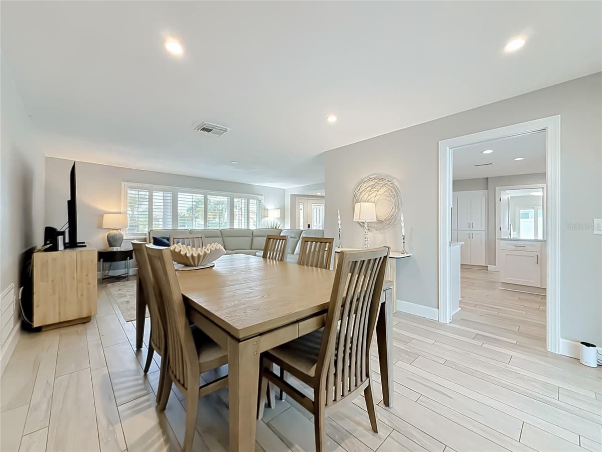 6351 3RD PALM POINT — photo 9 of 93