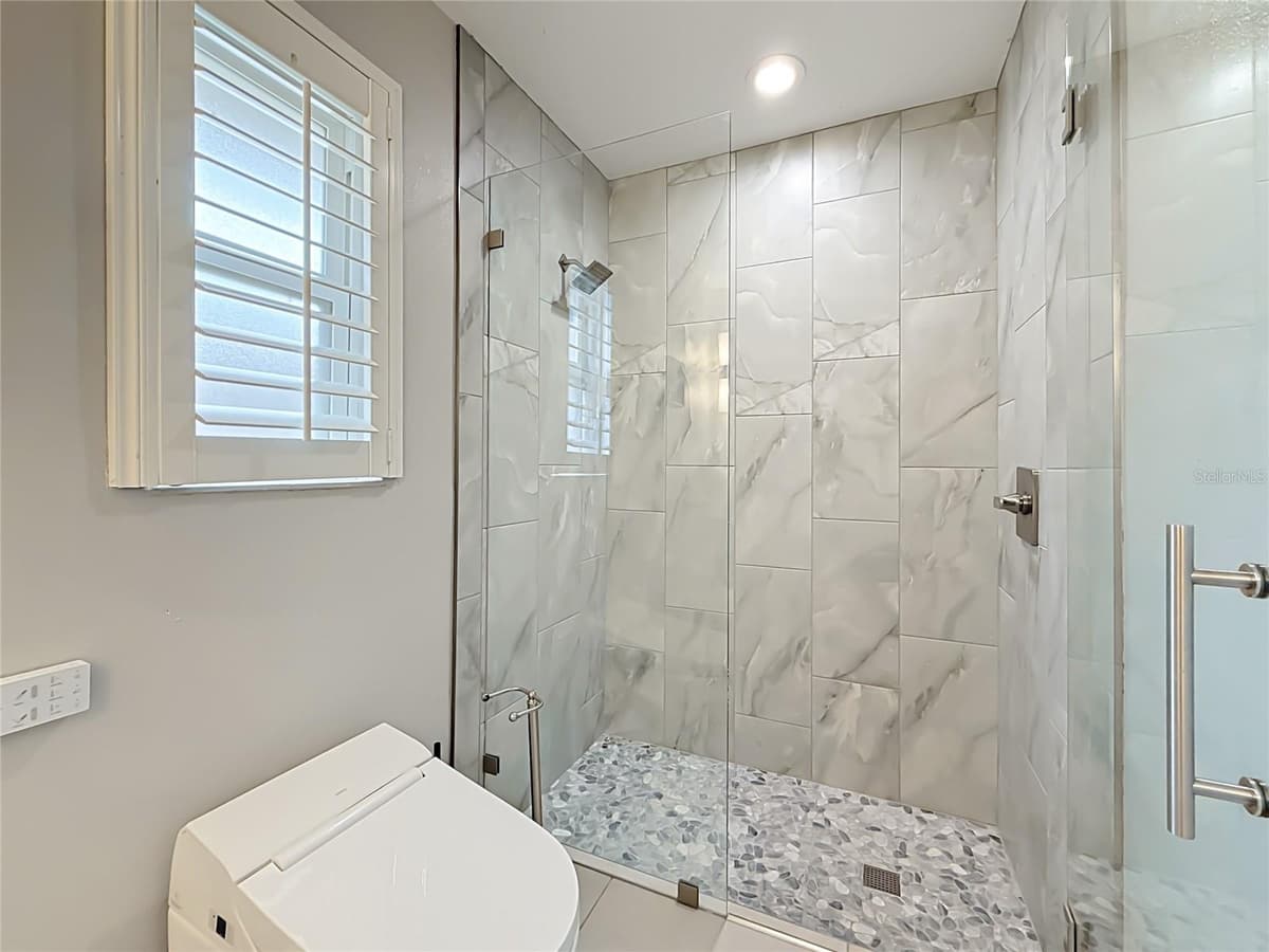6351 3RD PALM POINT — photo 31 of 93