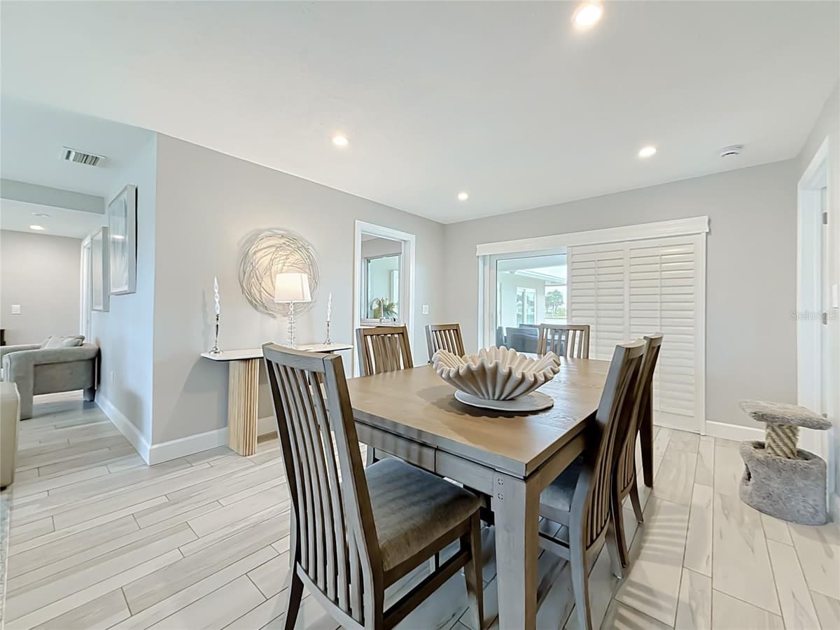 6351 3RD PALM POINT — photo 8 of 93