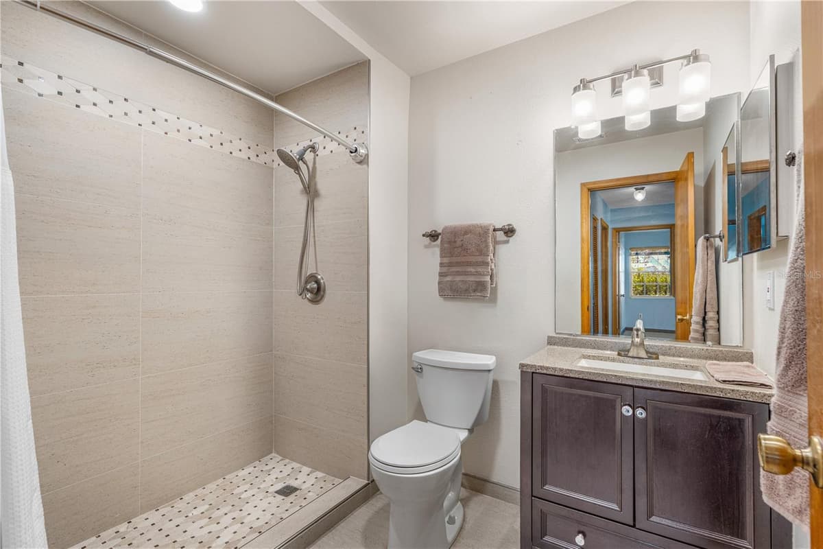 104 SHOAL CREEK CIRCLE — photo 26 of 41