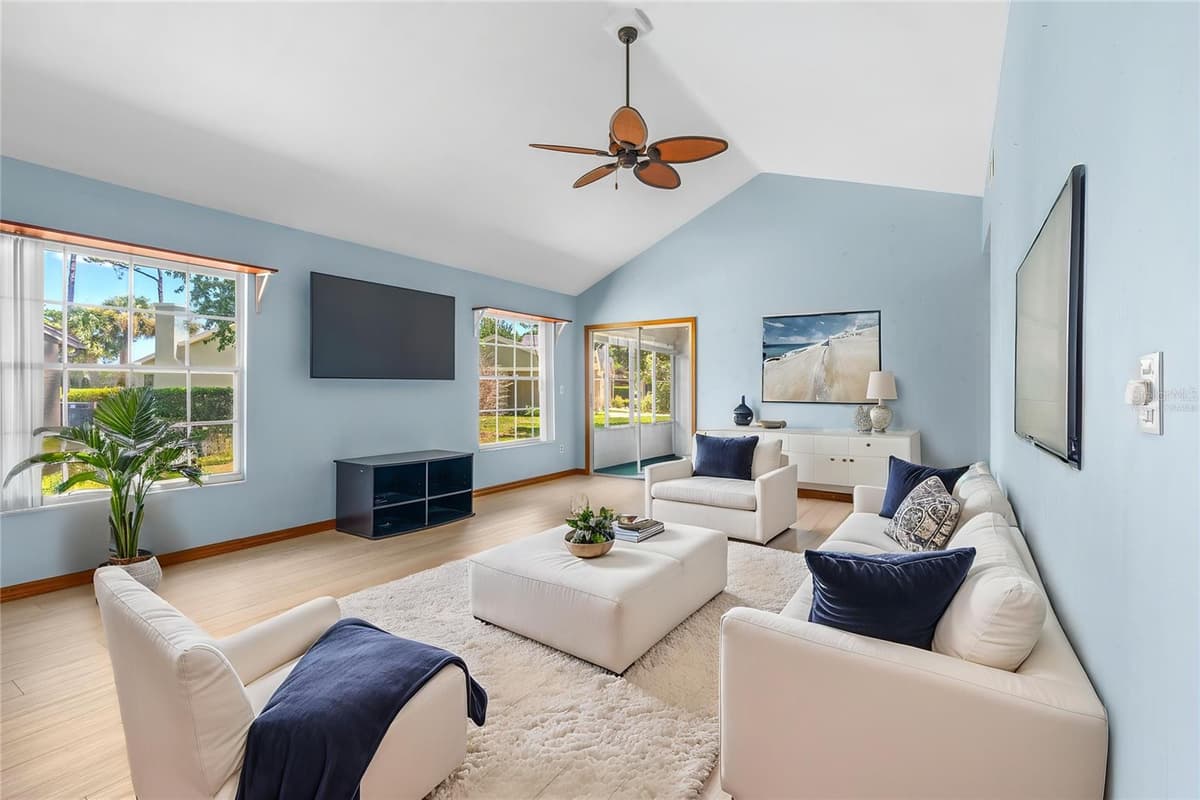 104 SHOAL CREEK CIRCLE — photo 2 of 41
