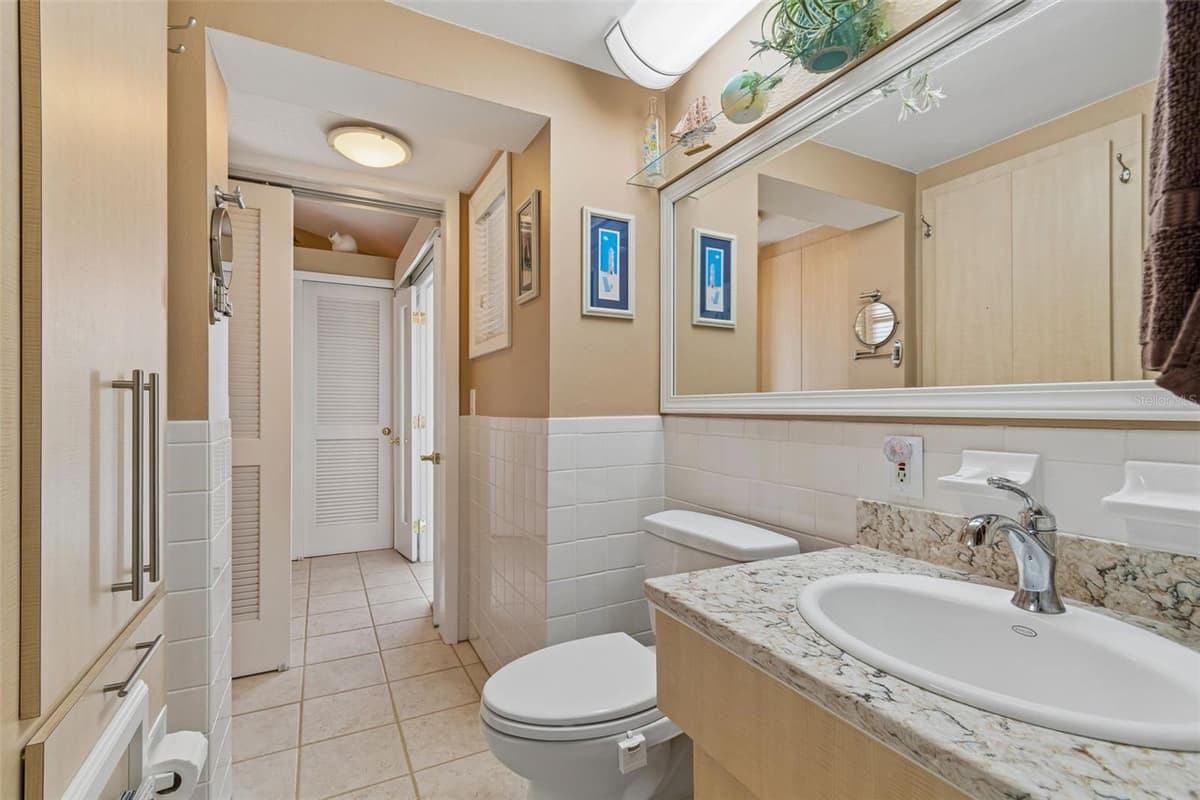 5843 APPLETREE ROAD — photo 33 of 84