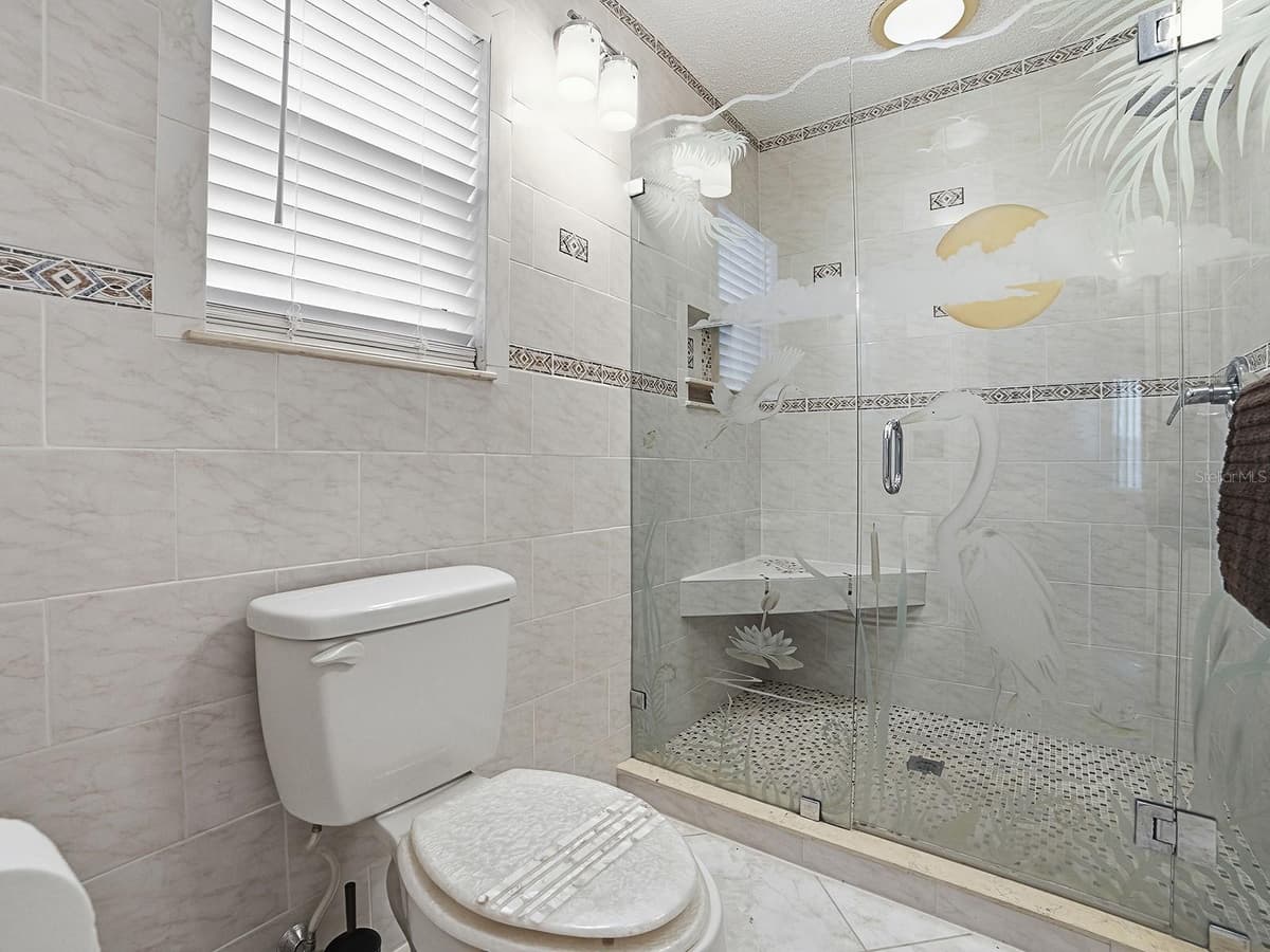 1611 ALHAMBRA WAY — photo 18 of 33