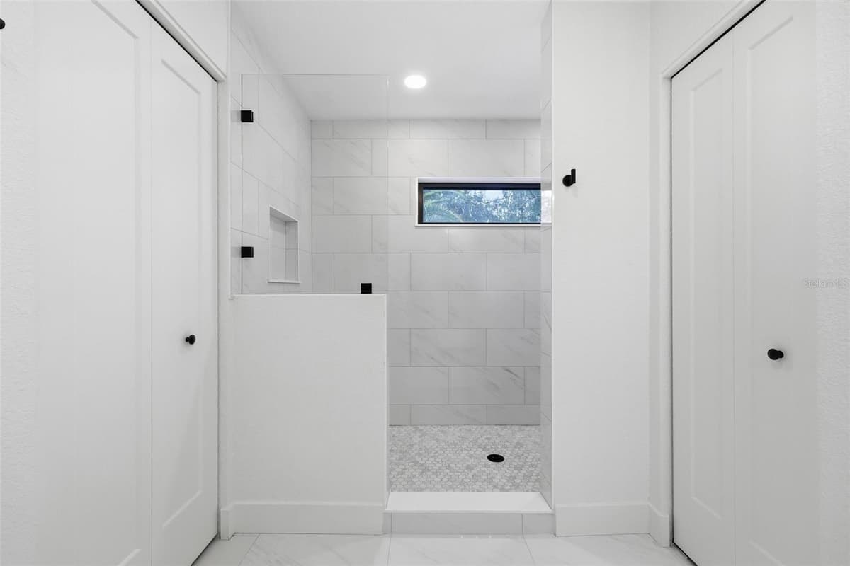 2823 MORRISON AVENUE — photo 21 of 42