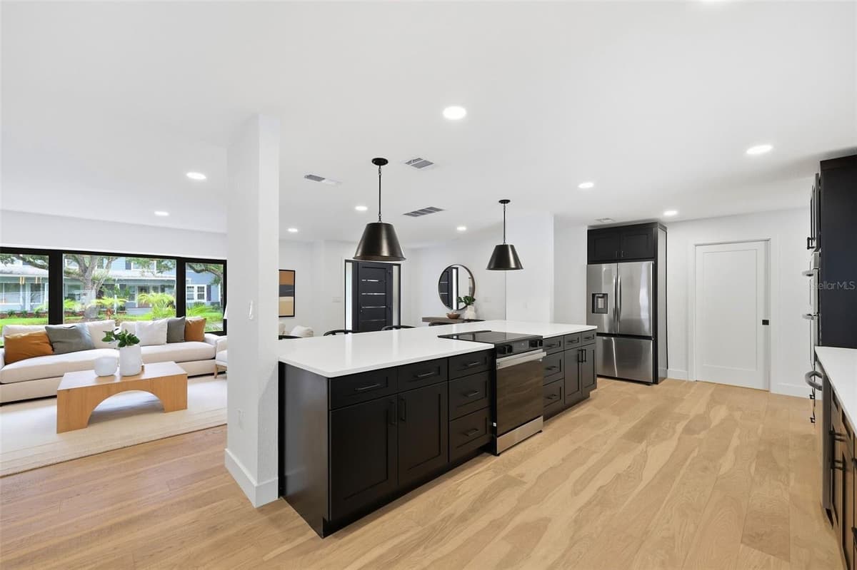 2823 MORRISON AVENUE — photo 12 of 42