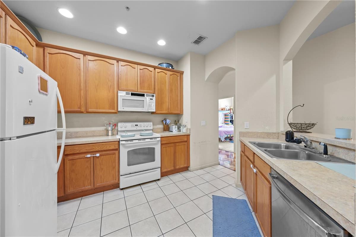 3341 WHITESTONE CIRCLE — photo 5 of 14