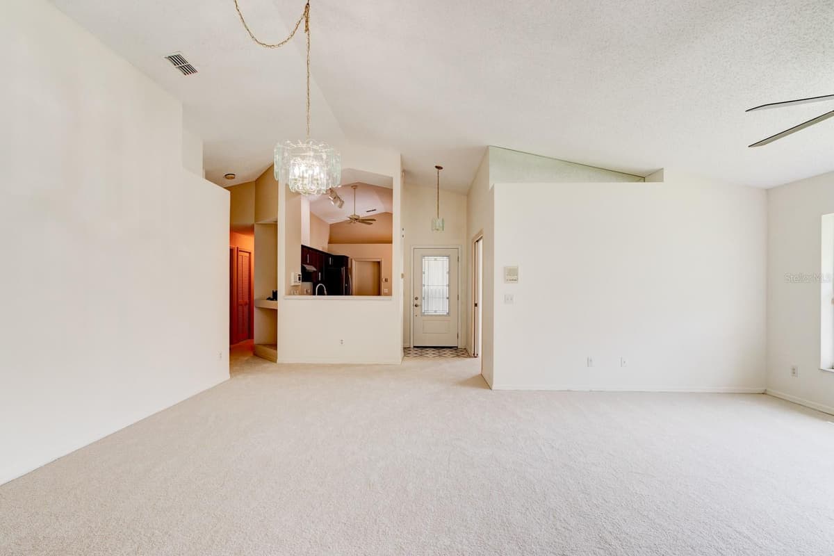 317 GLENBRIAR CIRCLE — photo 19 of 32