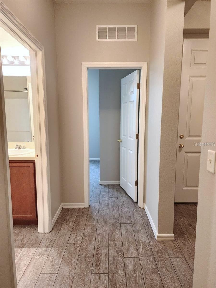 107 SLIPPER KEY ROAD — photo 5 of 20