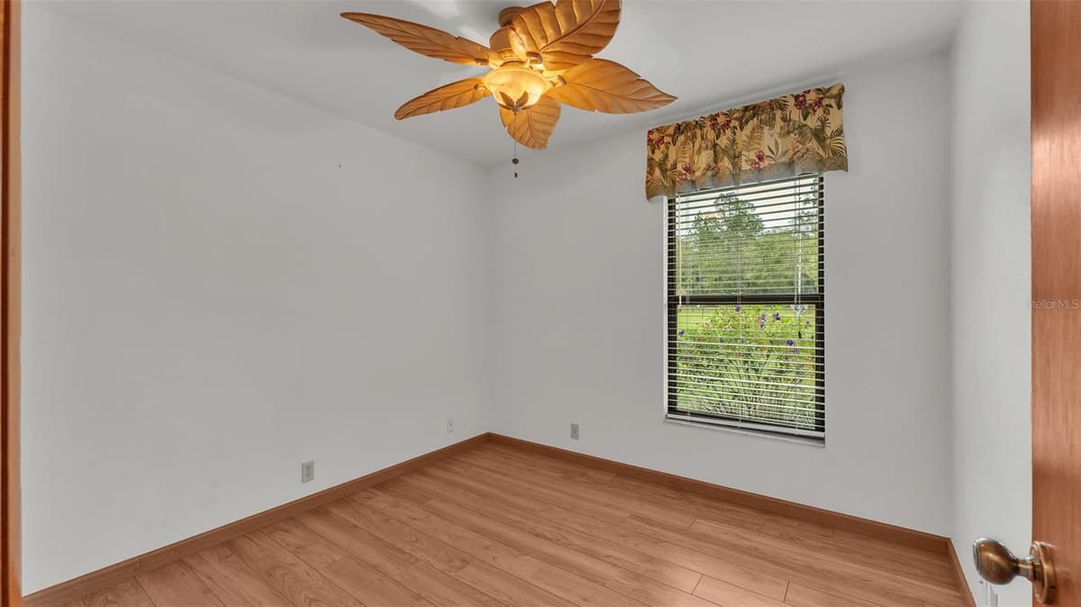 9240 MOORE ROAD — photo 33 of 54
