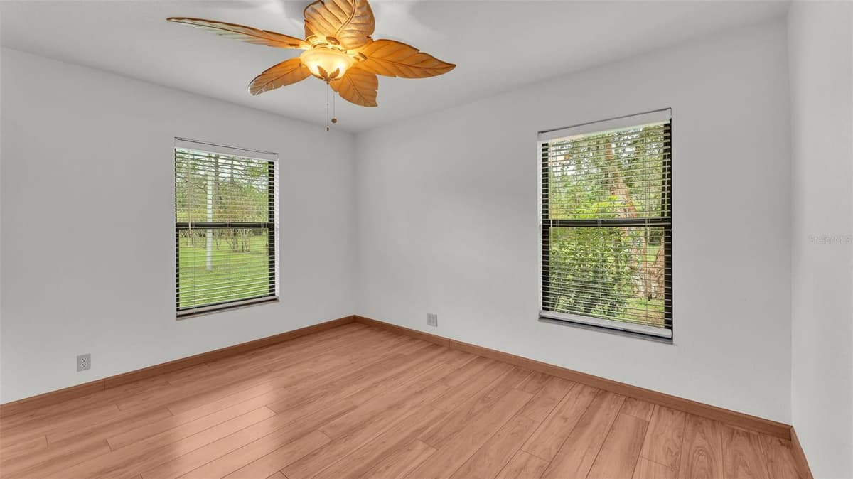 9240 MOORE ROAD — photo 34 of 54