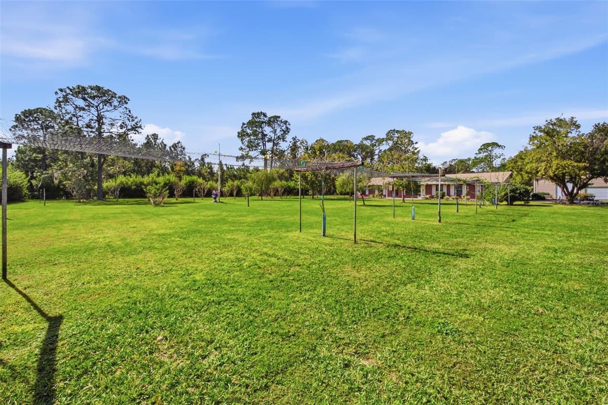 9240 MOORE ROAD — photo 47 of 54