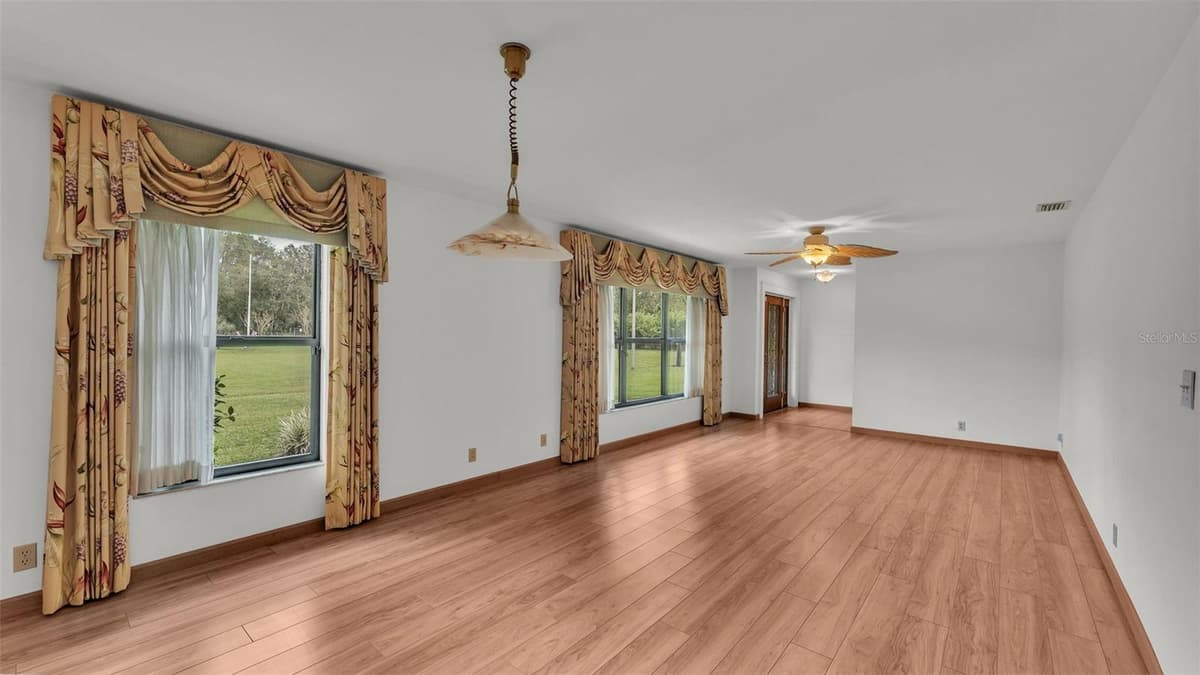 9240 MOORE ROAD — photo 16 of 54