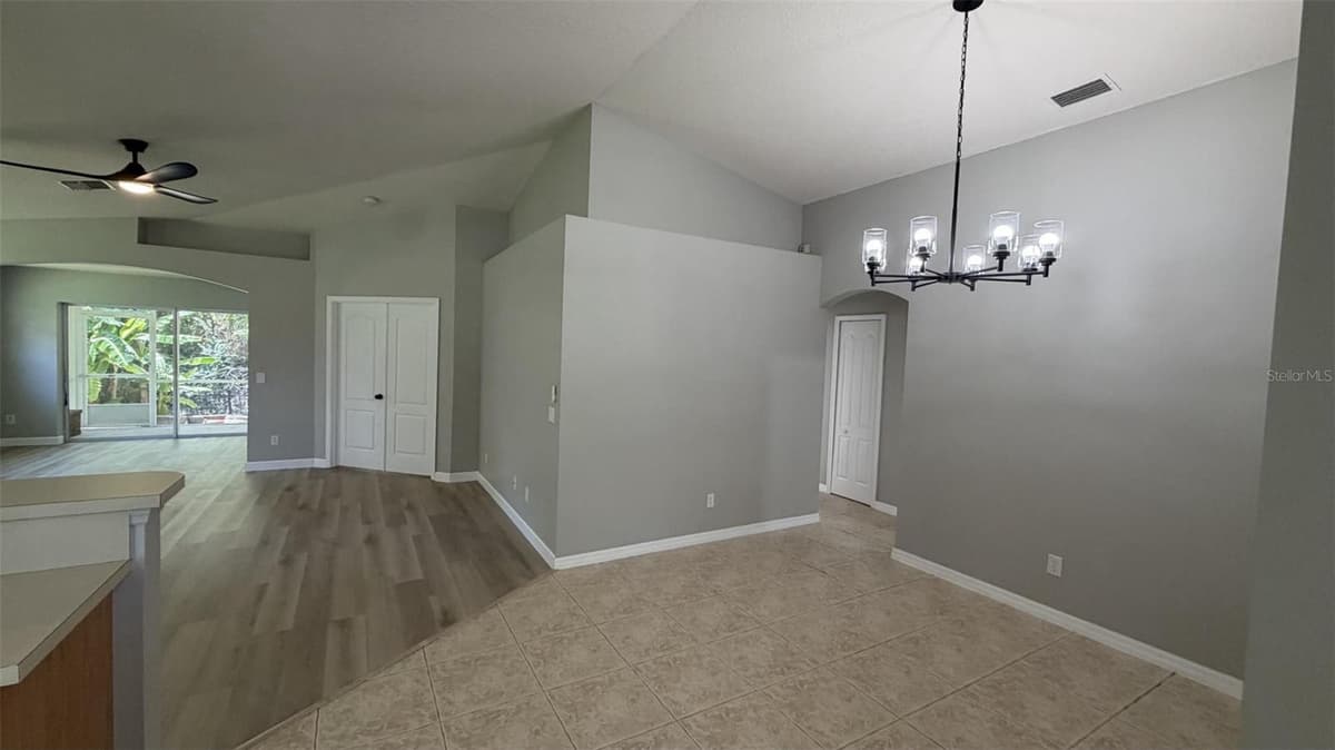 649 MACON DRIVE — photo 21 of 38