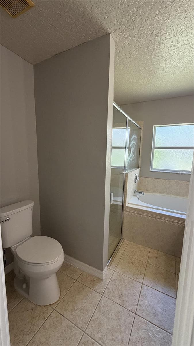 649 MACON DRIVE — photo 27 of 38