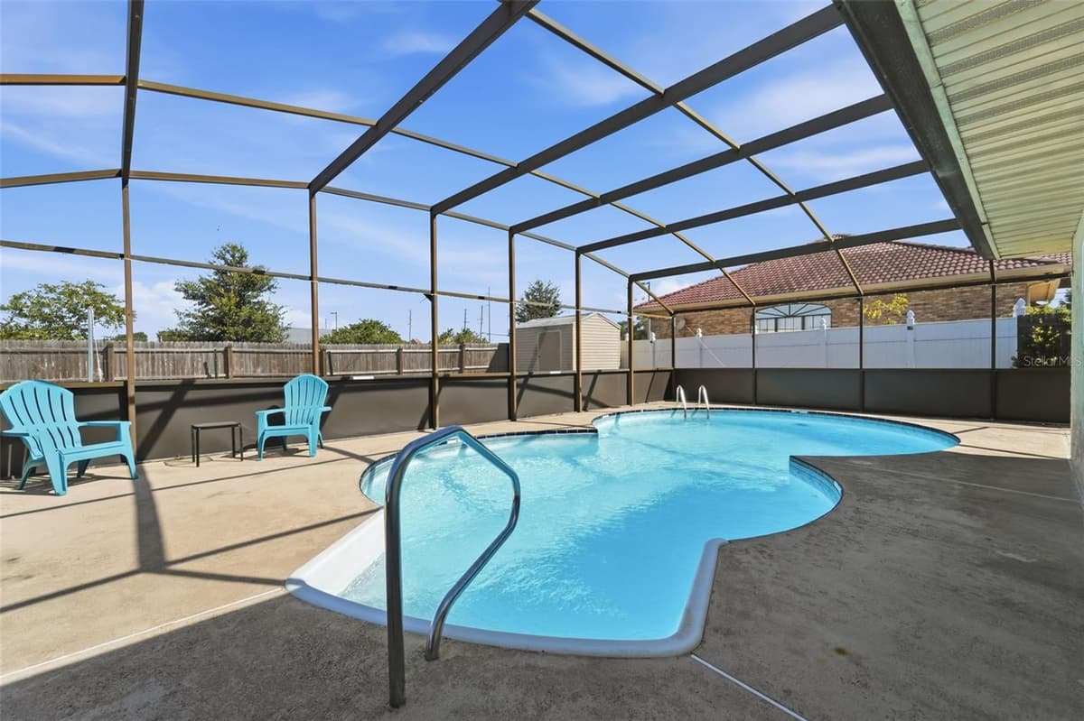 1289 DANDELION DRIVE — photo 26 of 41