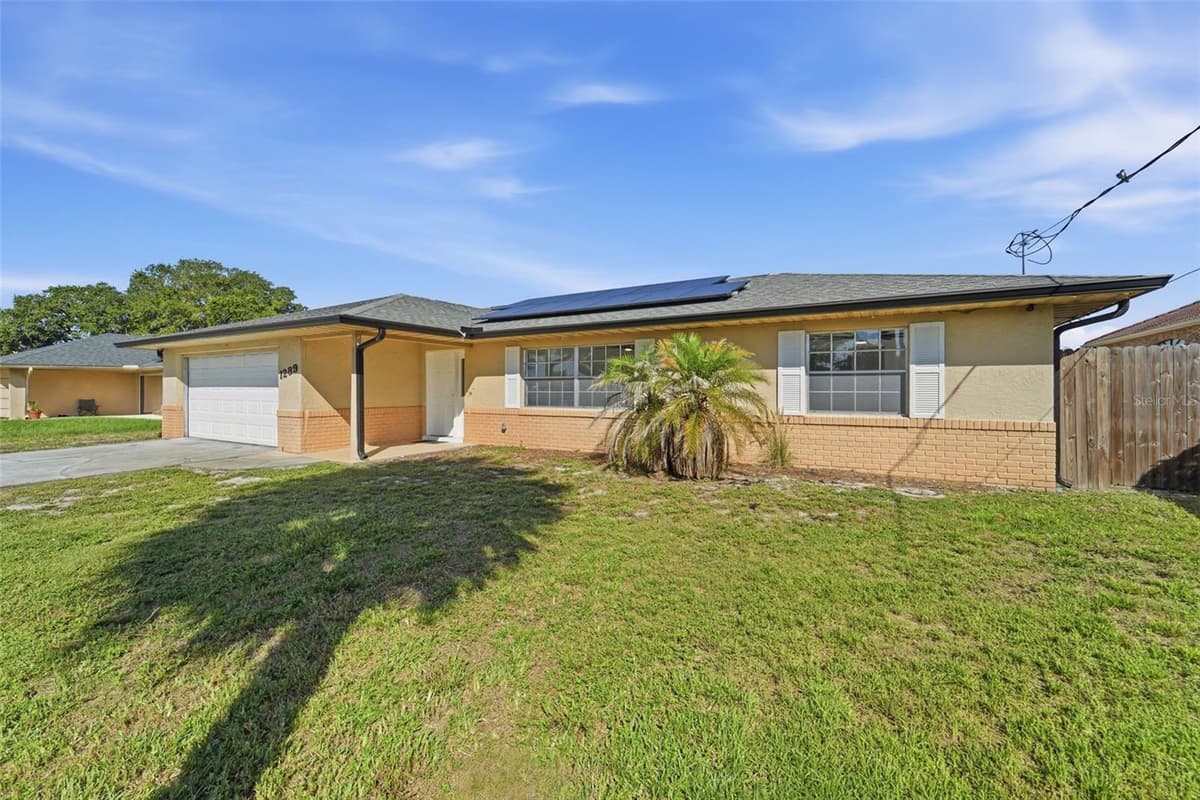 1289 DANDELION DRIVE — photo 4 of 41