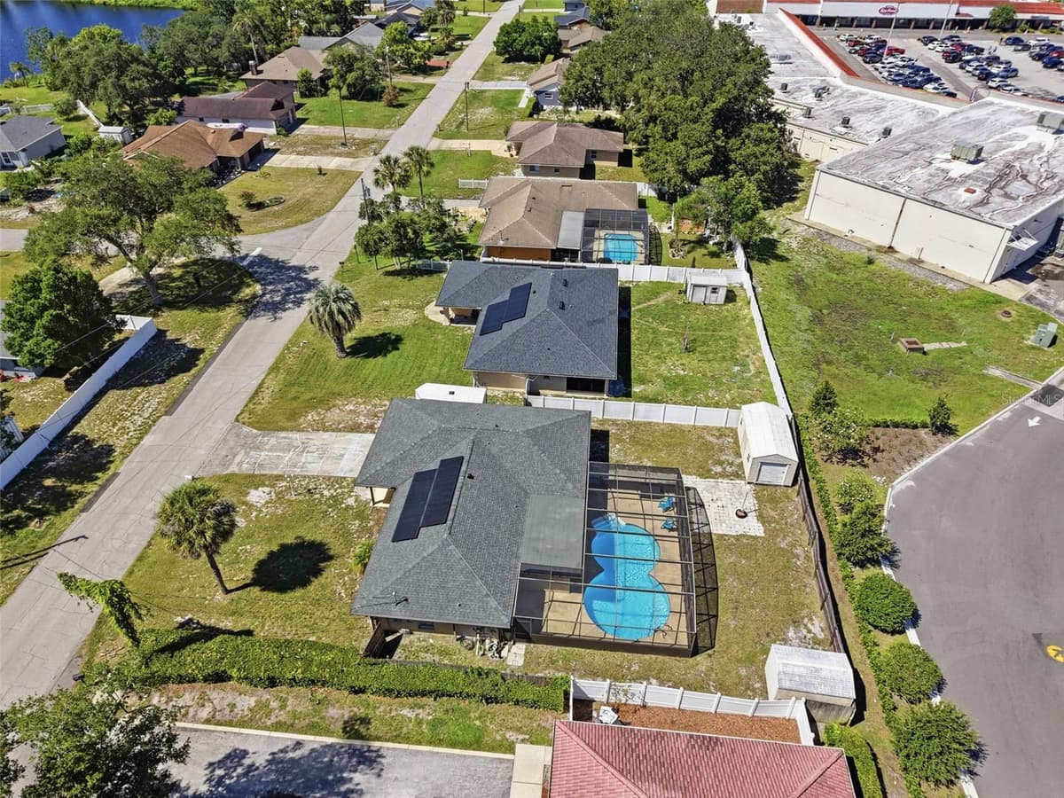 1289 DANDELION DRIVE — photo 37 of 41