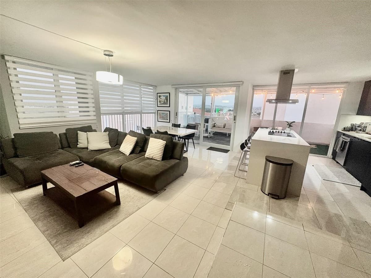 6400 ISLA VERDE AVENUE — photo 6 of 29