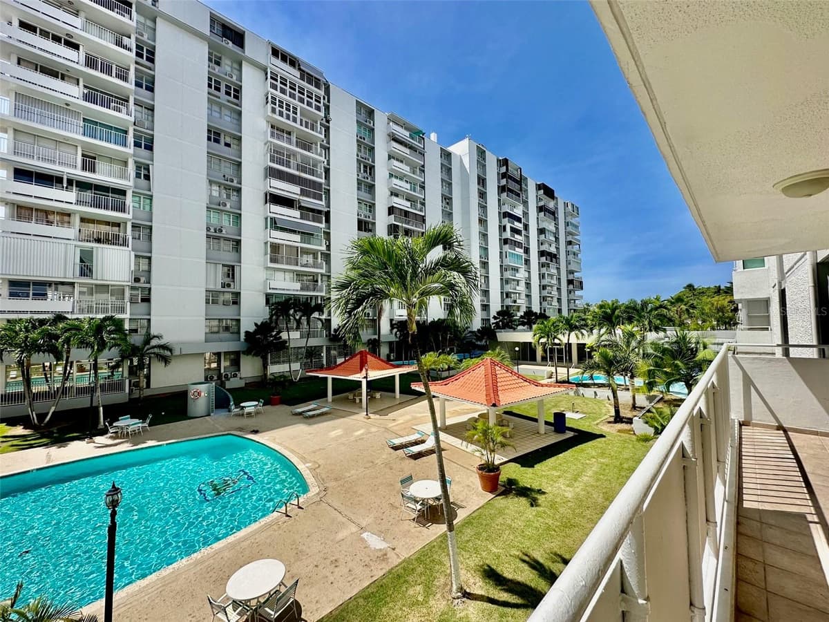 6400 ISLA VERDE AVENUE — photo 20 of 29