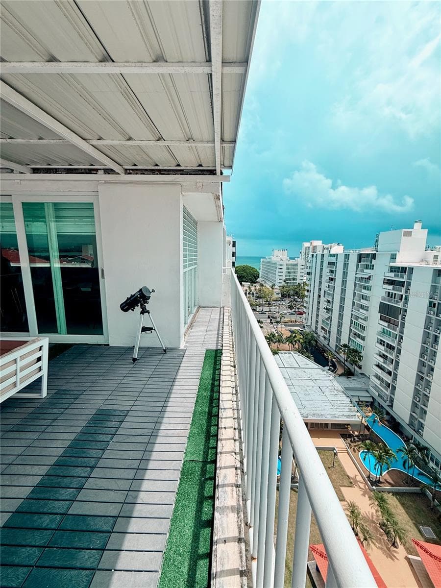 6400 ISLA VERDE AVENUE — photo 4 of 29