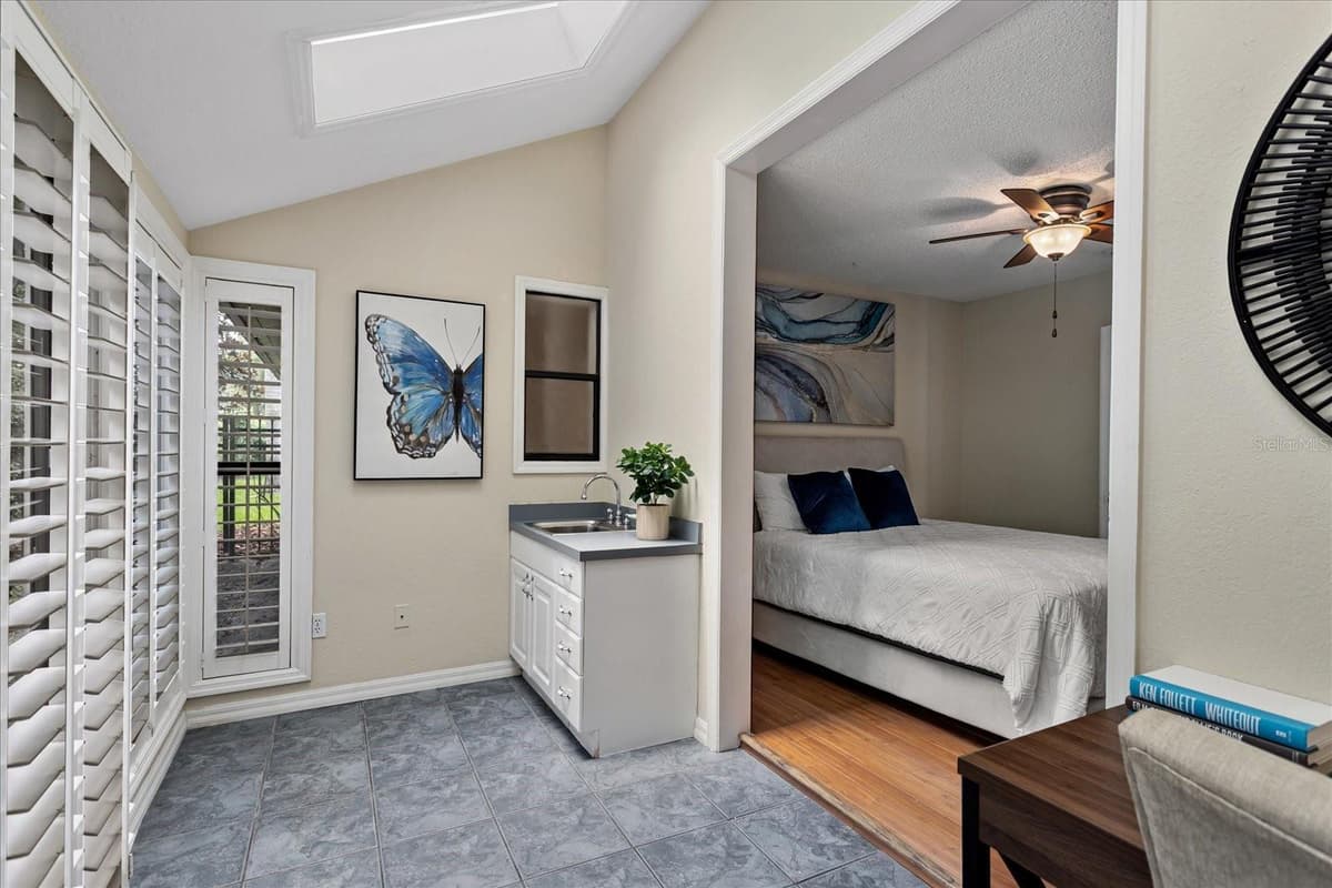 171 SHADOWBAY BOULEVARD — photo 34 of 47