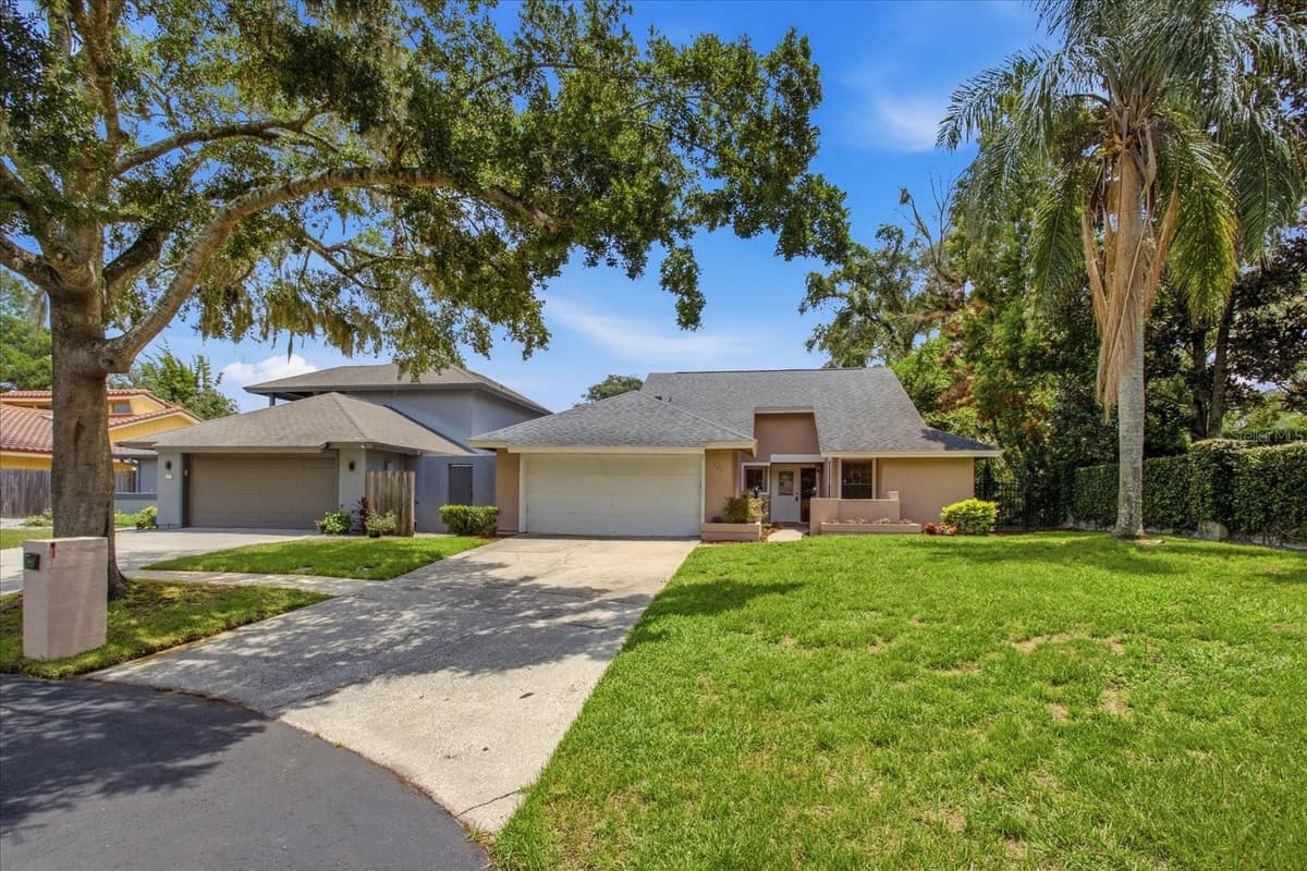 171 SHADOWBAY BOULEVARD — photo 3 of 47