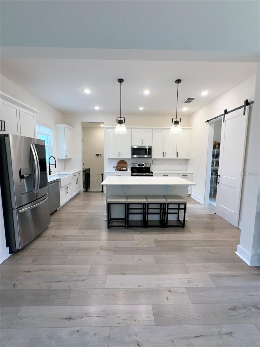 310 WASHINGTON AVENUE — photo 7 of 24